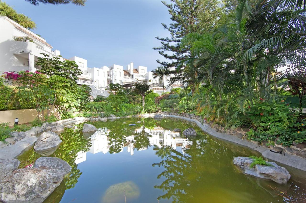 White Pearl Beach Elviria Marbella Exterior photo